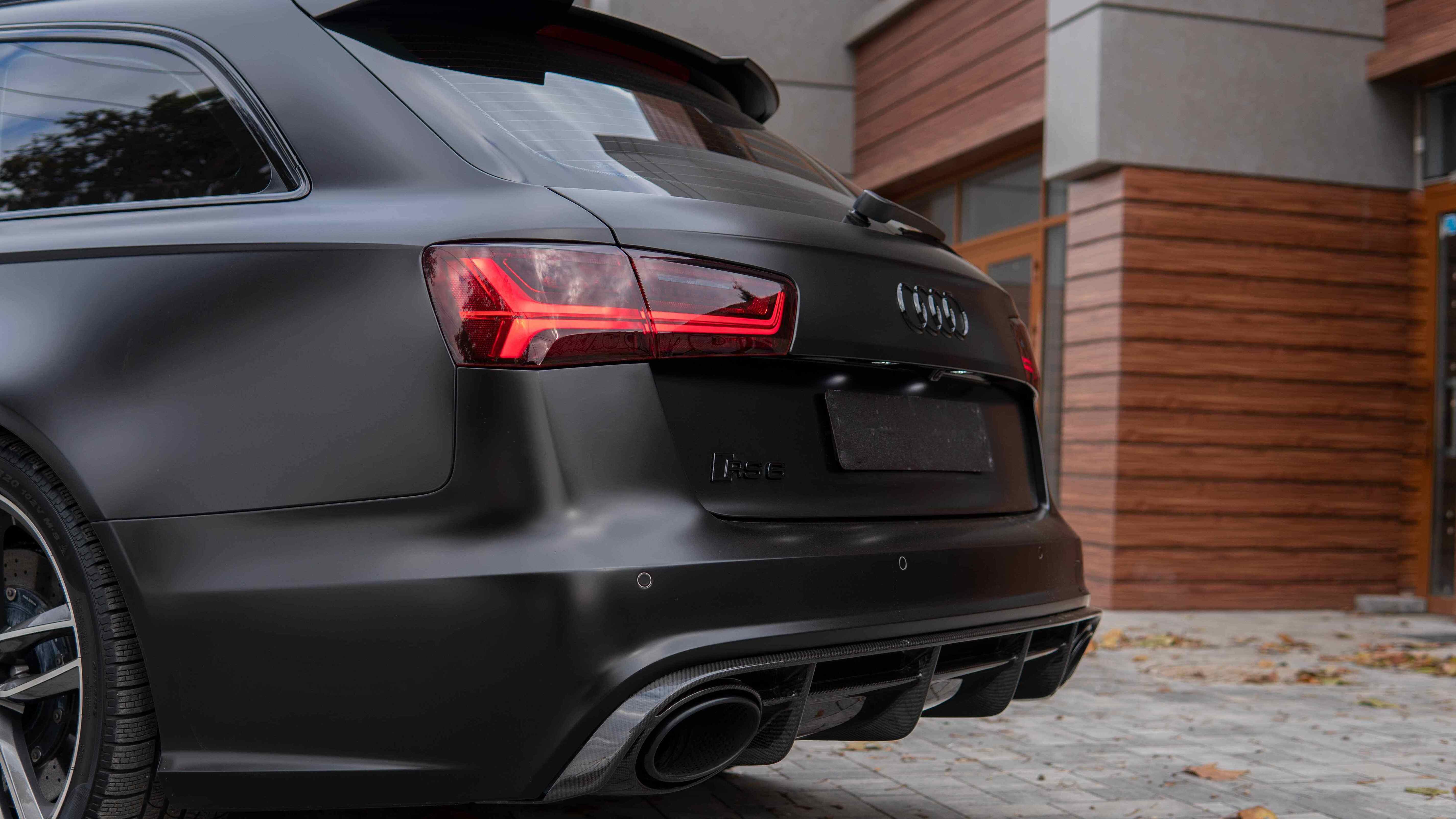 1. Audi RS6 Avant