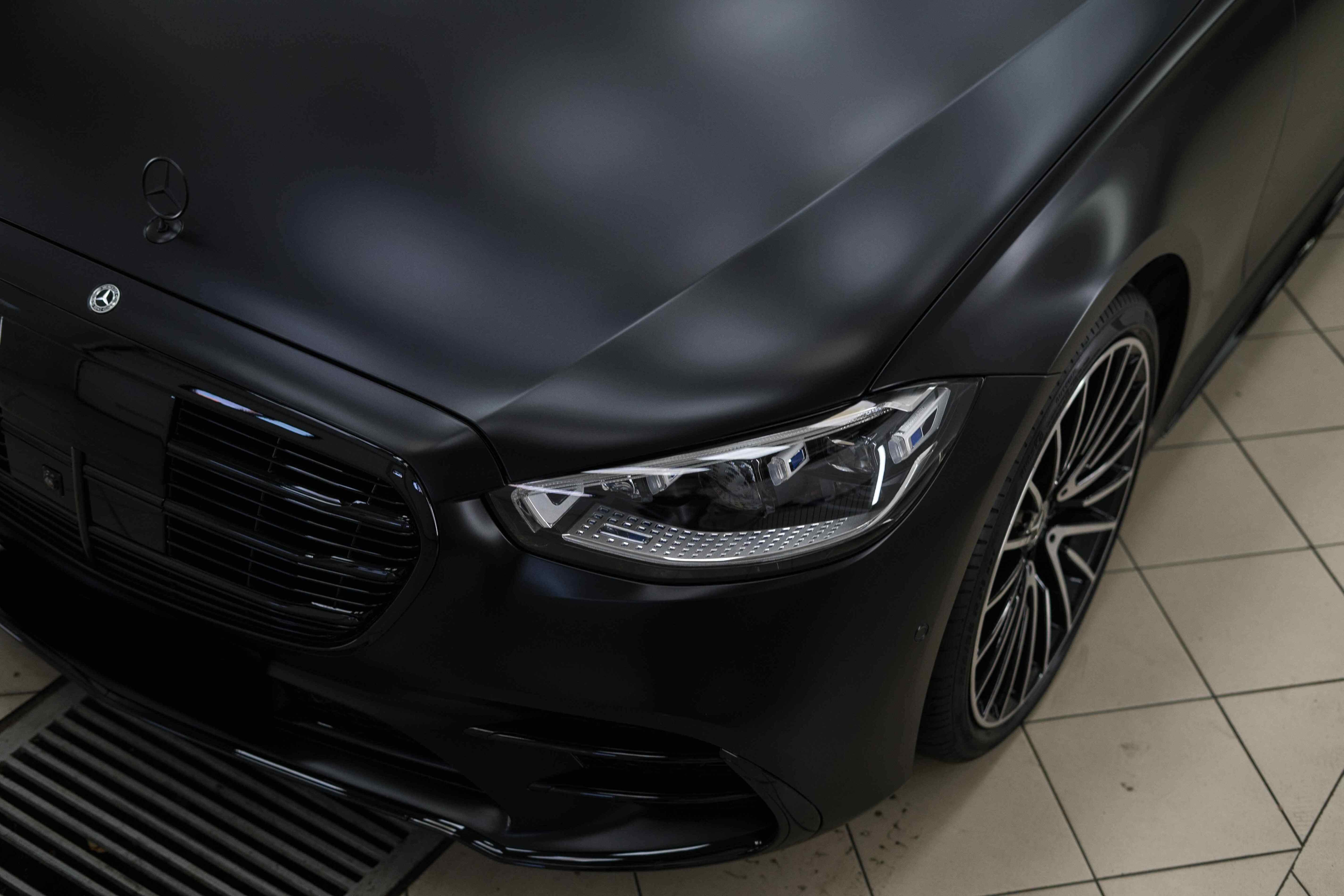 9.MB 223 Mate Black