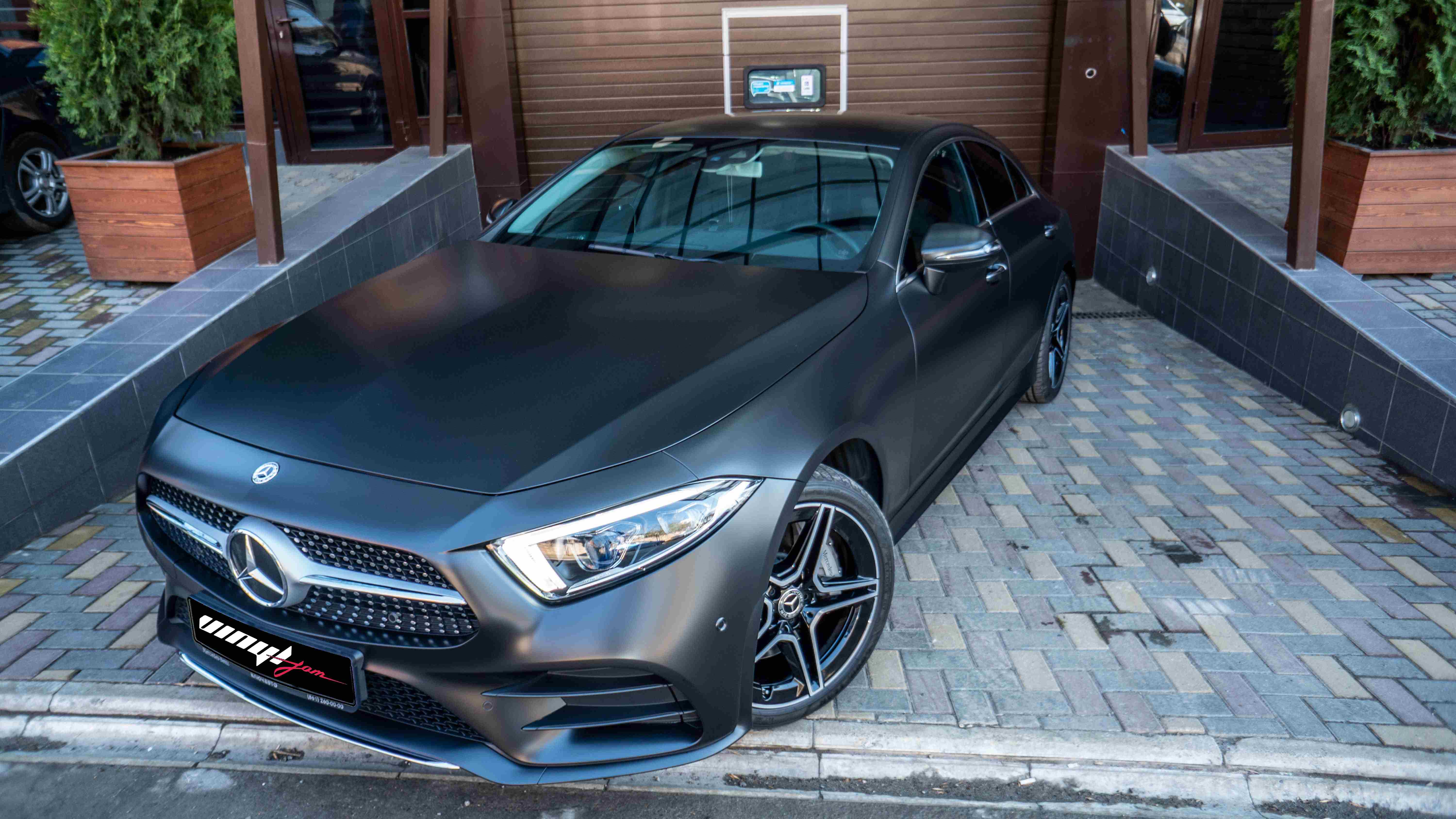 16. MB CLS Черный сатин