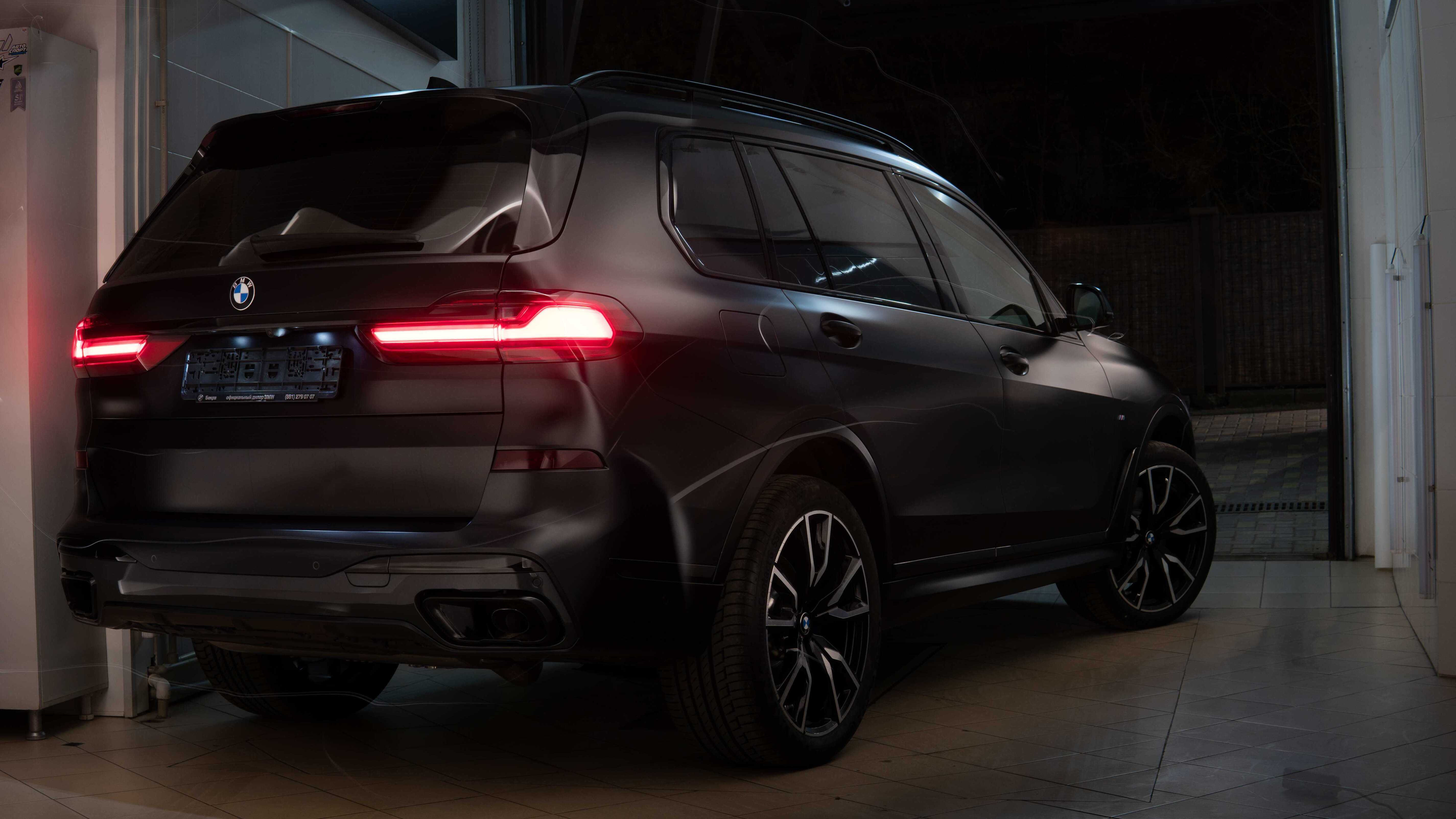 5.BMW X7 мат