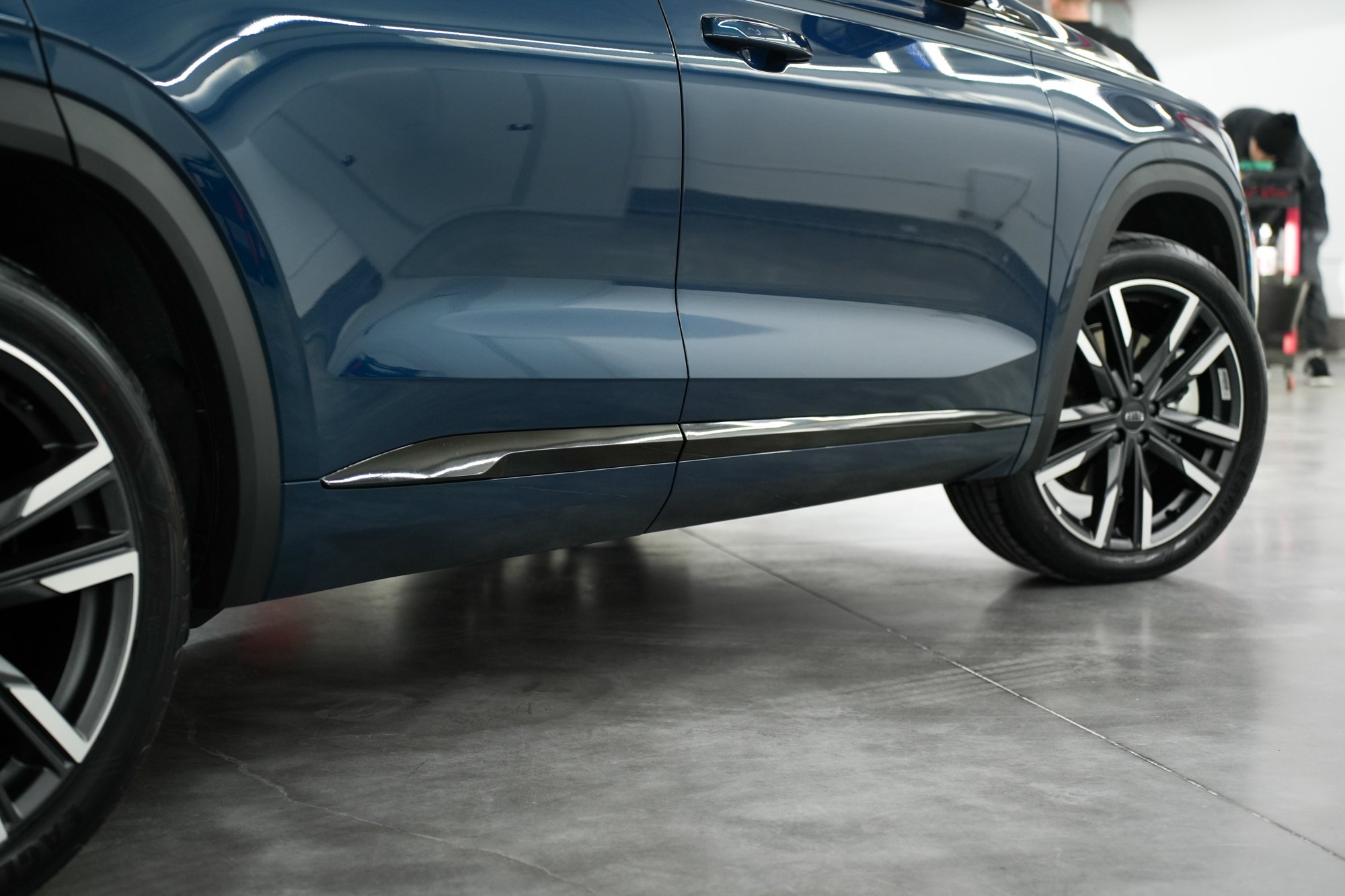 6.geely monjaro