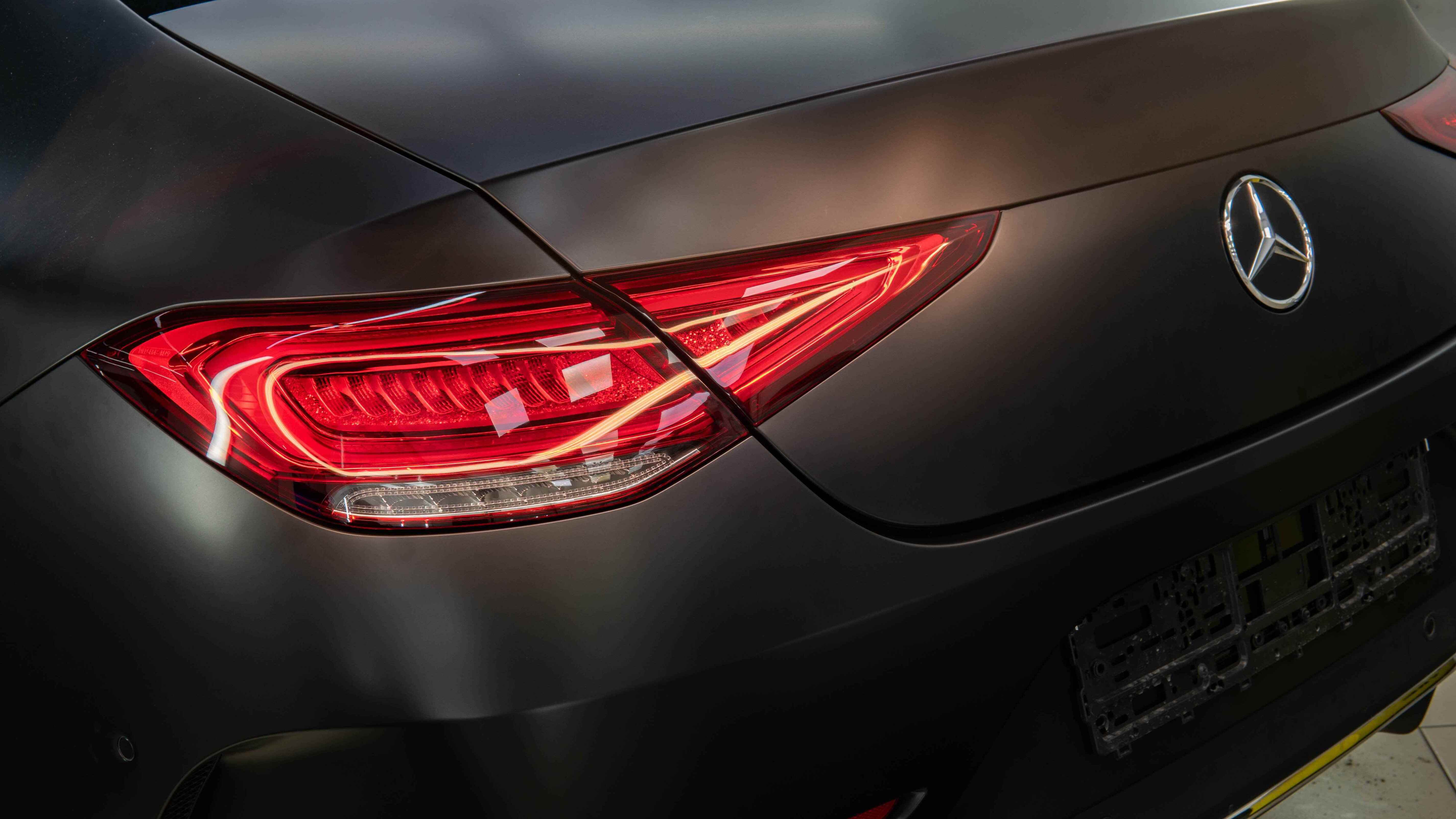 16. MB CLS Черный сатин