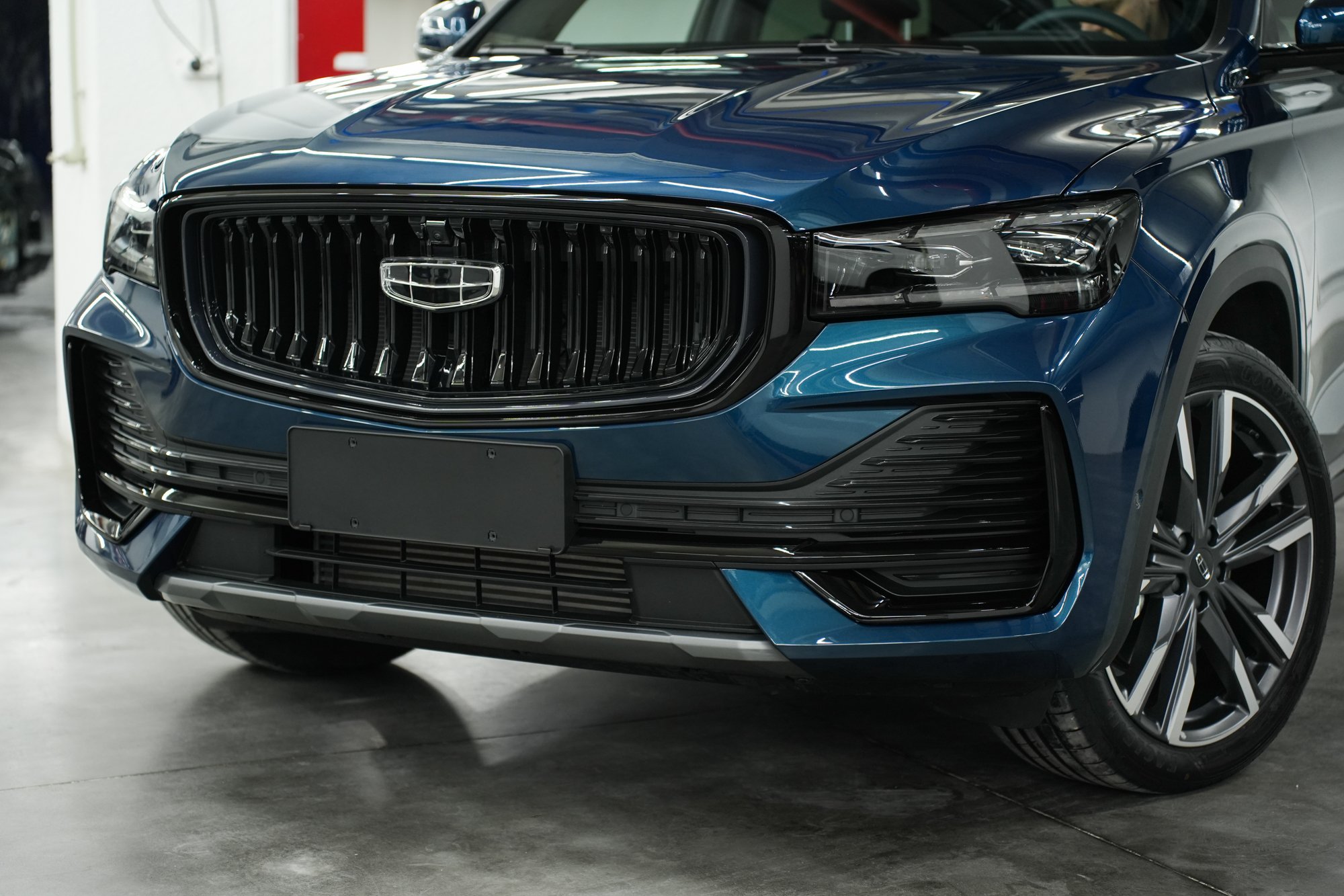 6.geely monjaro