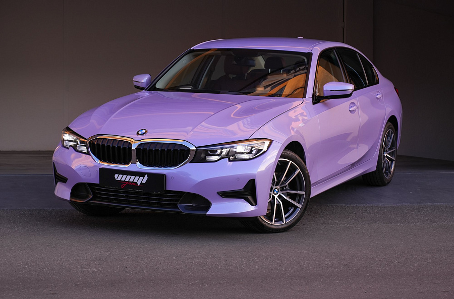 1.BMW 3